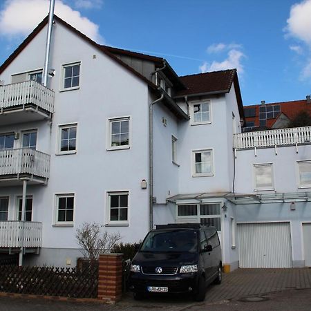 Ferienwohnung Mit 4 Schlafzimmer Fuer 2 Bis 9 Gaeste----Apartment With 4 Bedrooms For 2 To 9 Guests Nuremberg Exterior photo